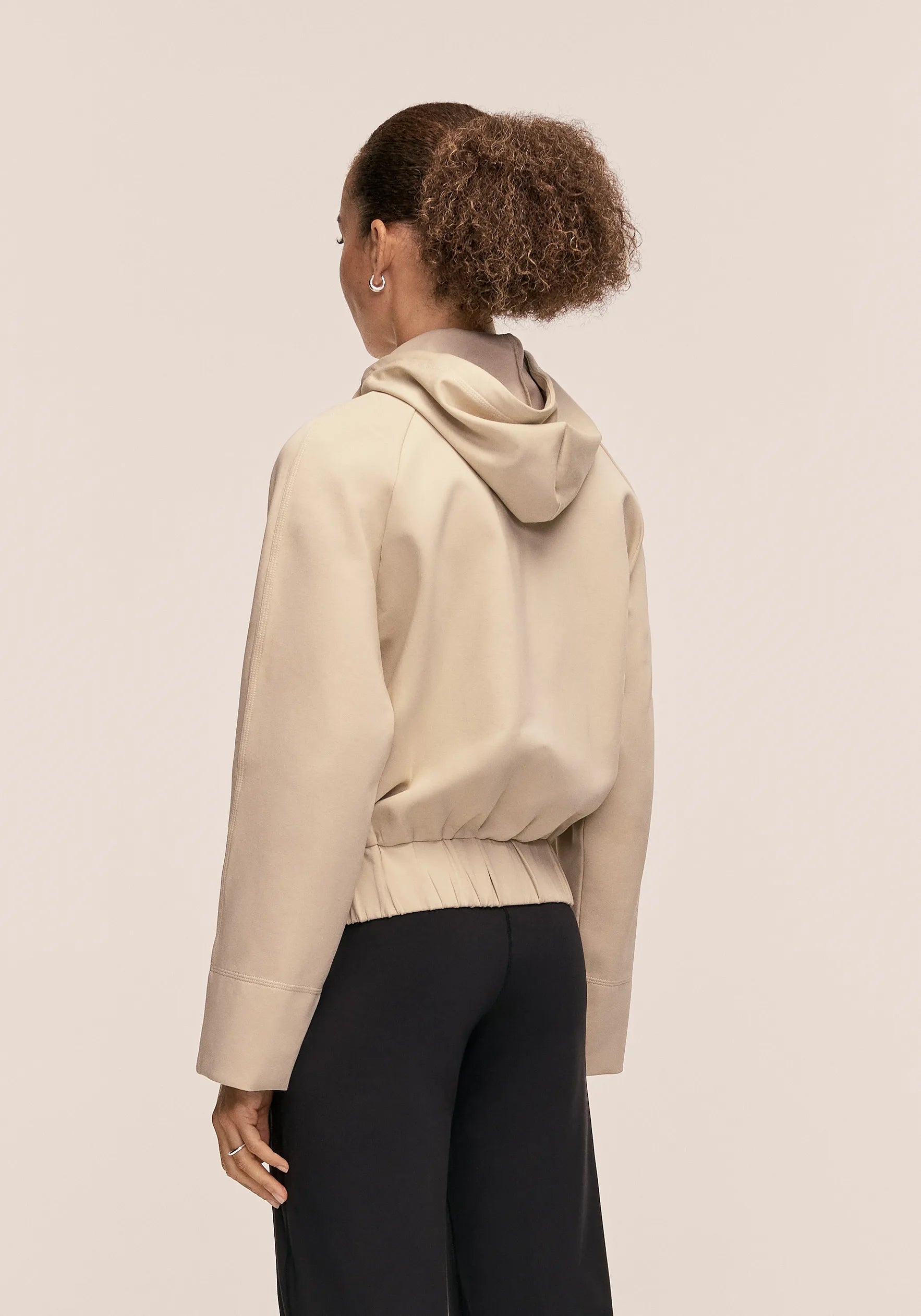 Casall Aria felpa zip con cappuccio ecru cotone bio