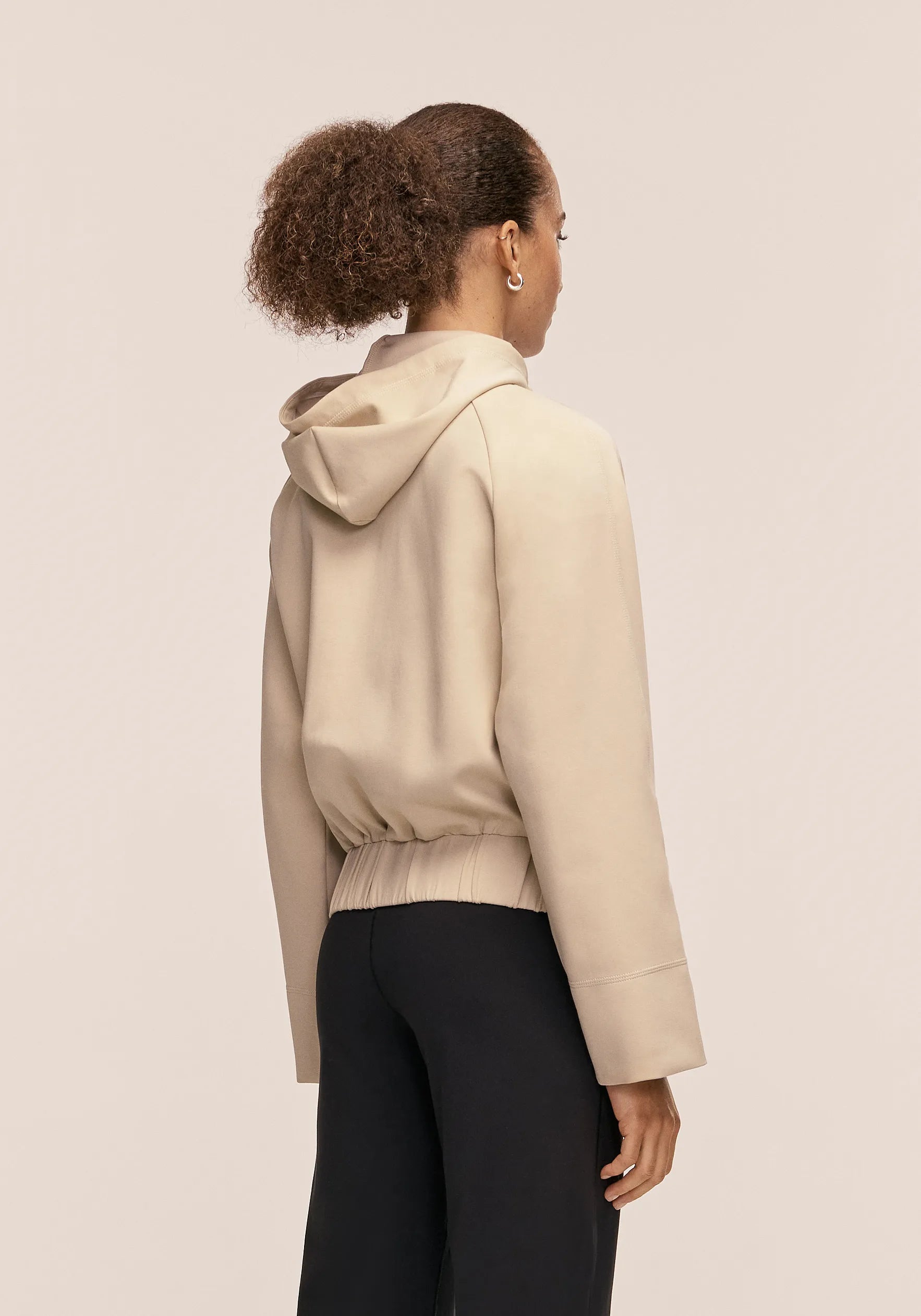 Casall Aria felpa zip con cappuccio ecru cotone bio