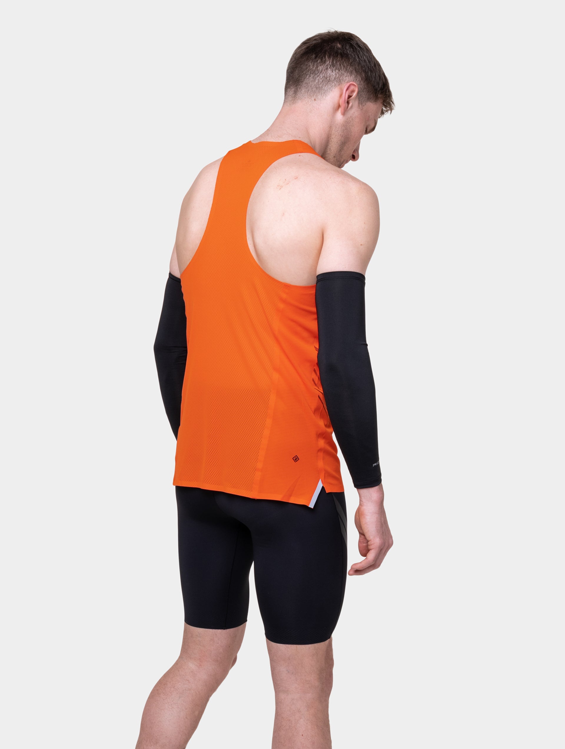 Ronhill Tech Race Half Tight pantaloncino uomo nero sostegno