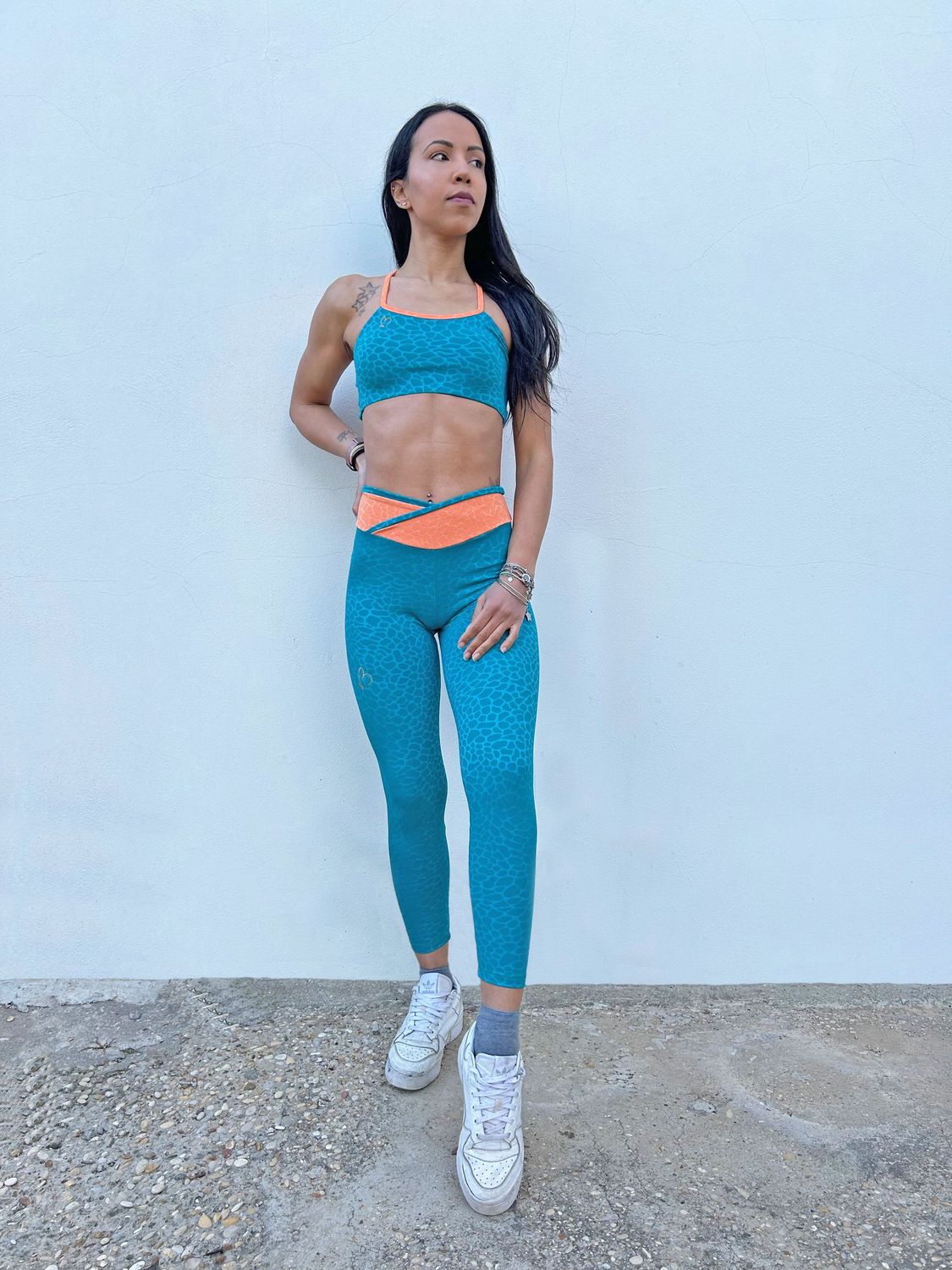 VB Marino top sportivo blu con coppe estraibili
