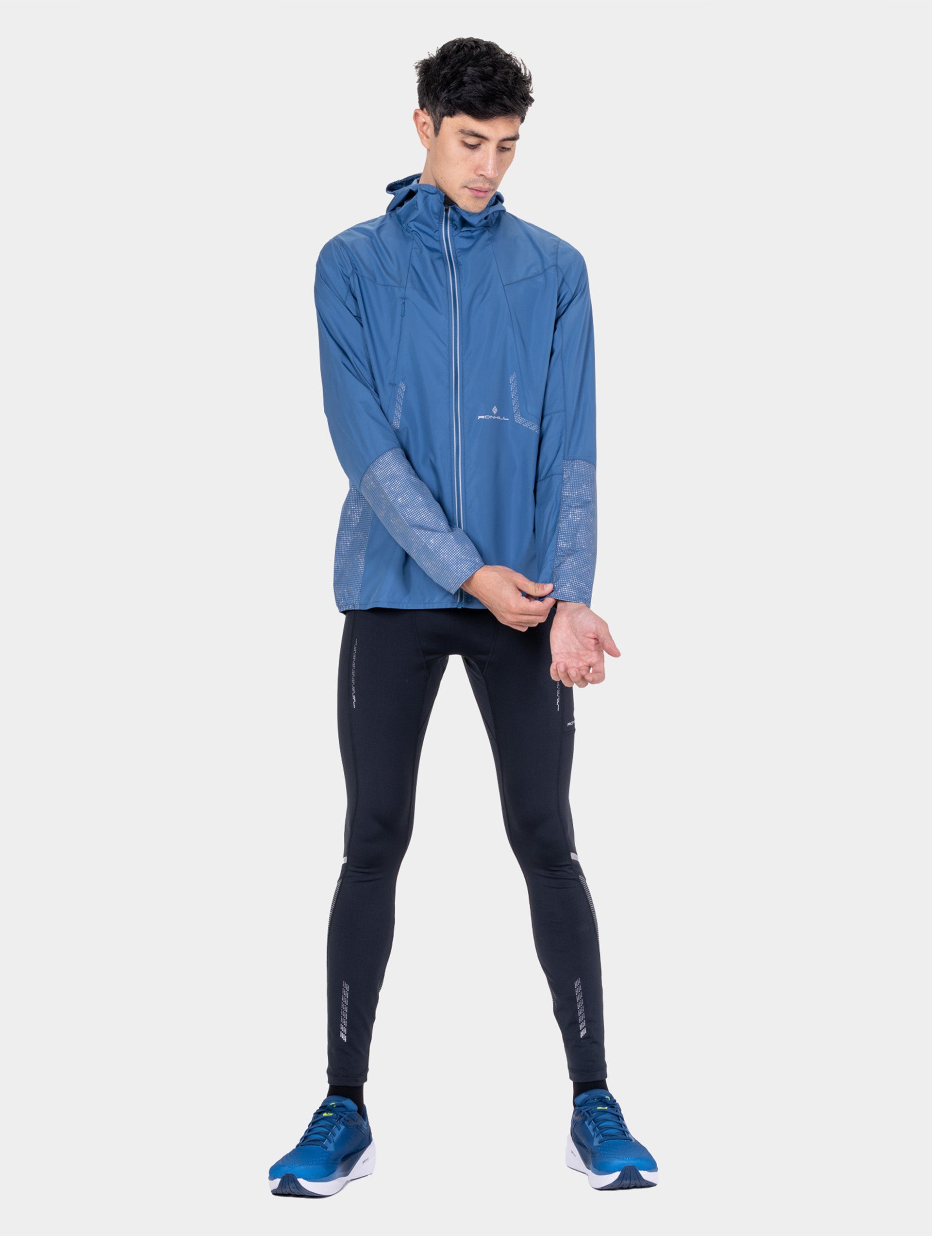 Ronhill Tech Reflect giacca running uomo riflettente antivento