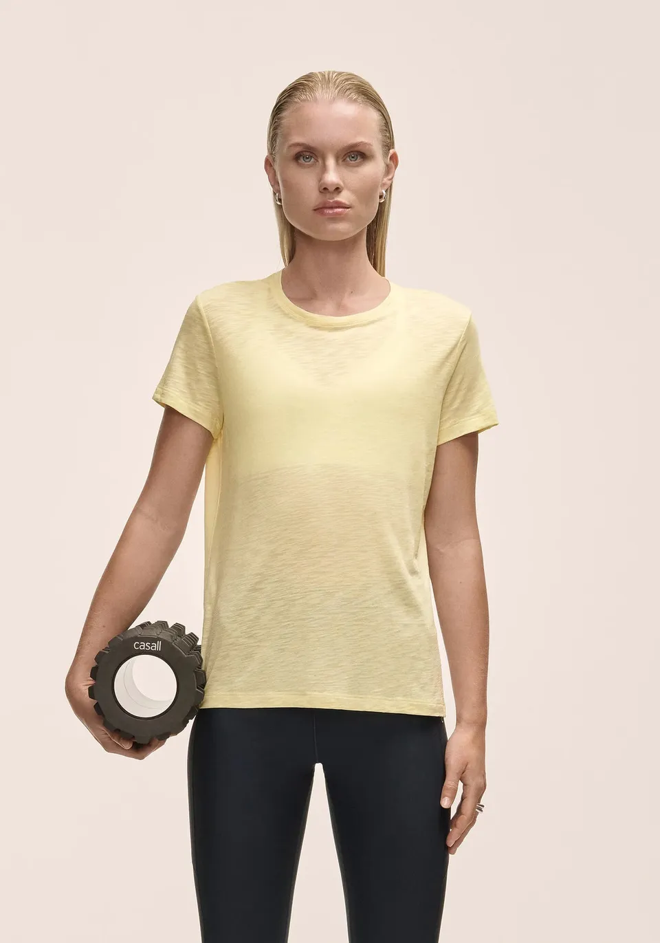 Casall Soft Texture Tee maglietta Yellow Steam in Tencel