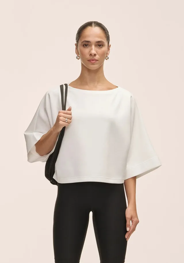 Casall Aria Cropped Boatneck maglia cropped bianca rilassata