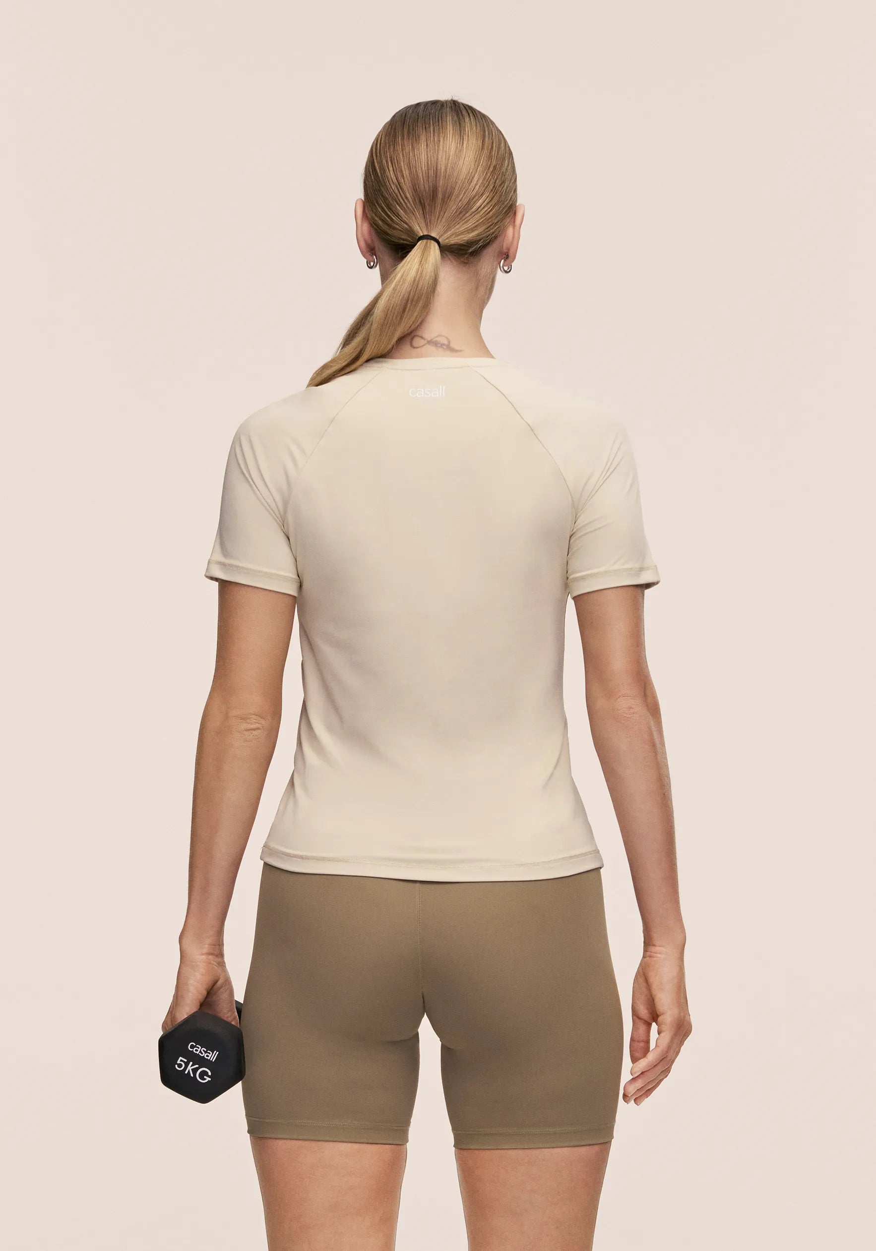 Casall Essential Tee t-shirt ecru seamless XS-XL