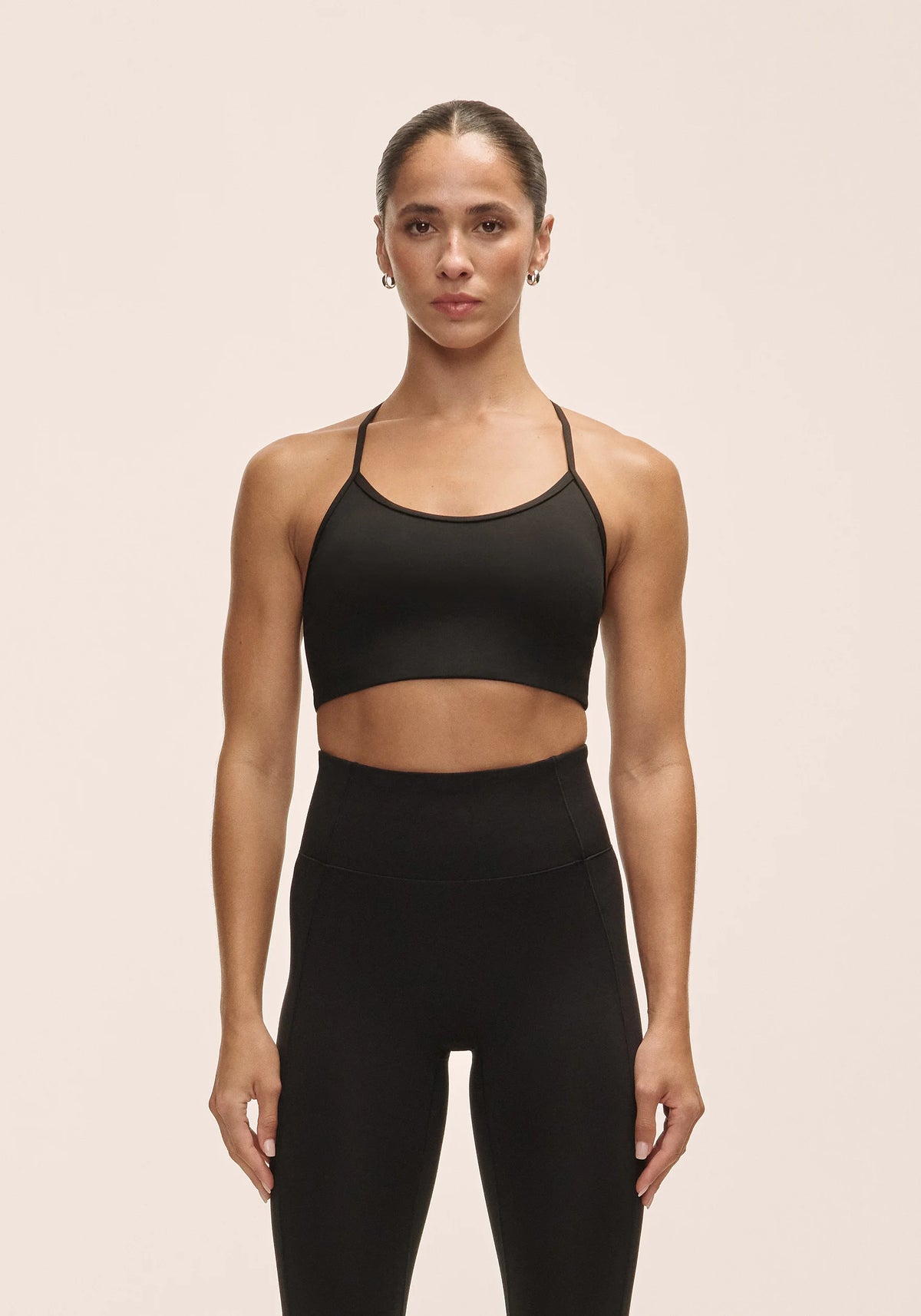 Casall Sleek Strappy Sports Bra reggiseno nero sostegno medio