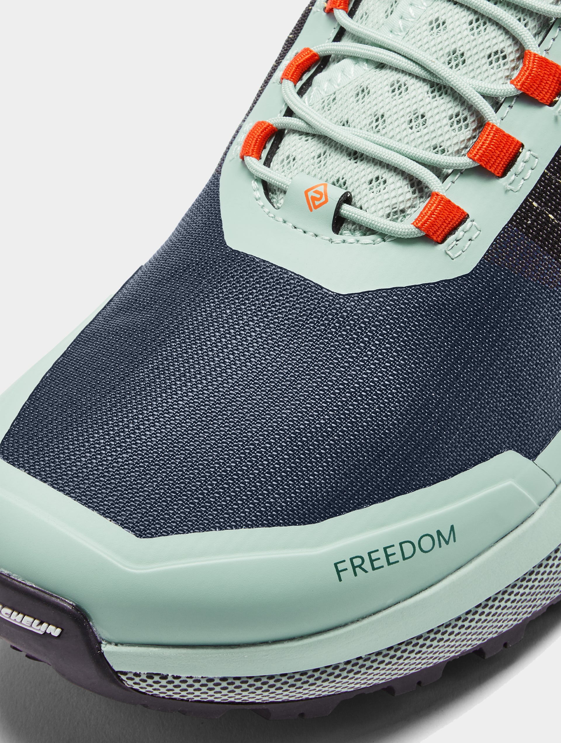 Ronhill Freedom scarpe trail donna nero/bianco grip Michelin