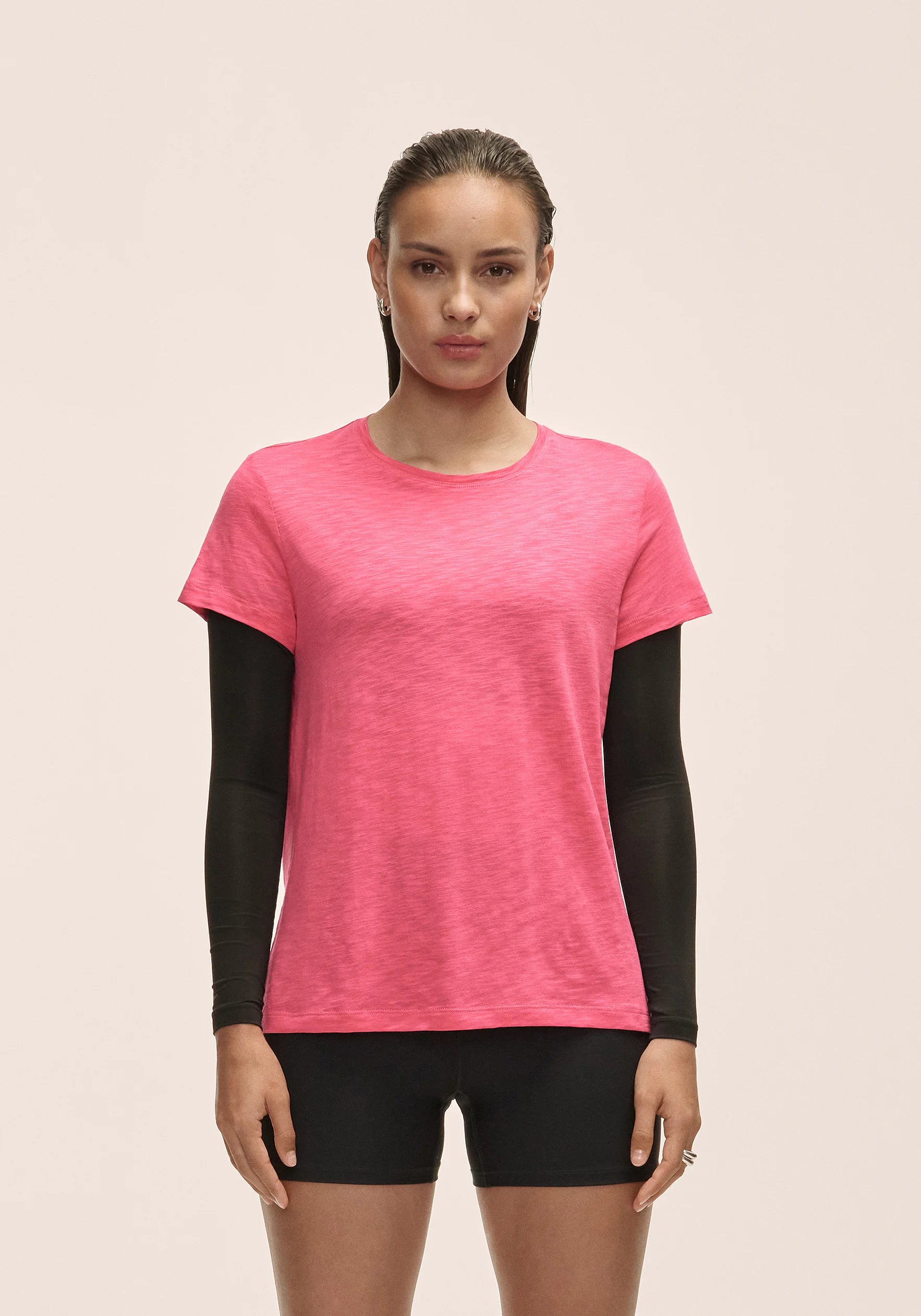 Casall Soft Texture Tee T-shirt Ruby Blush in Tencel