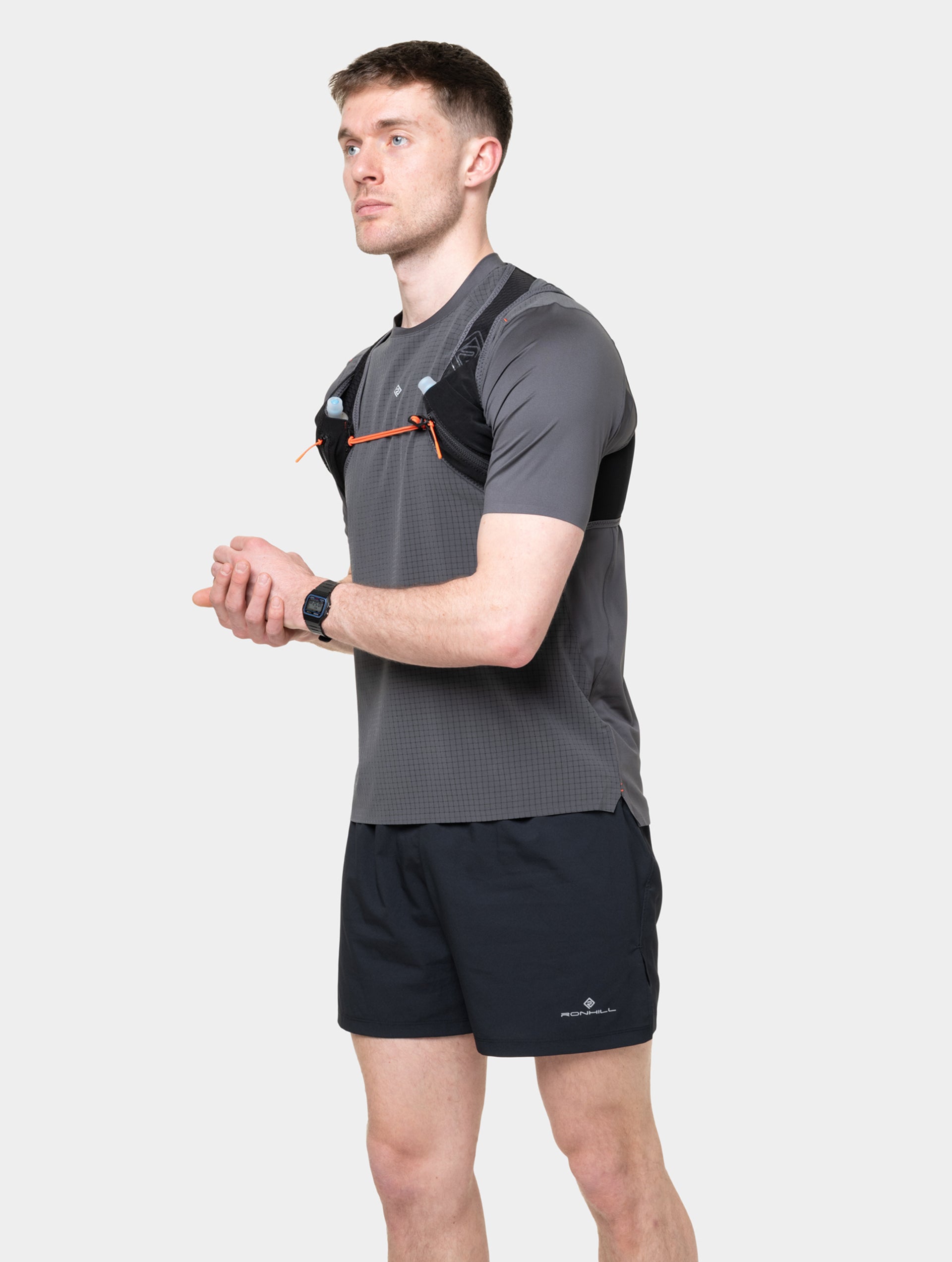Ronhill Swift 2L gilet running nero 2x250ml traspirante