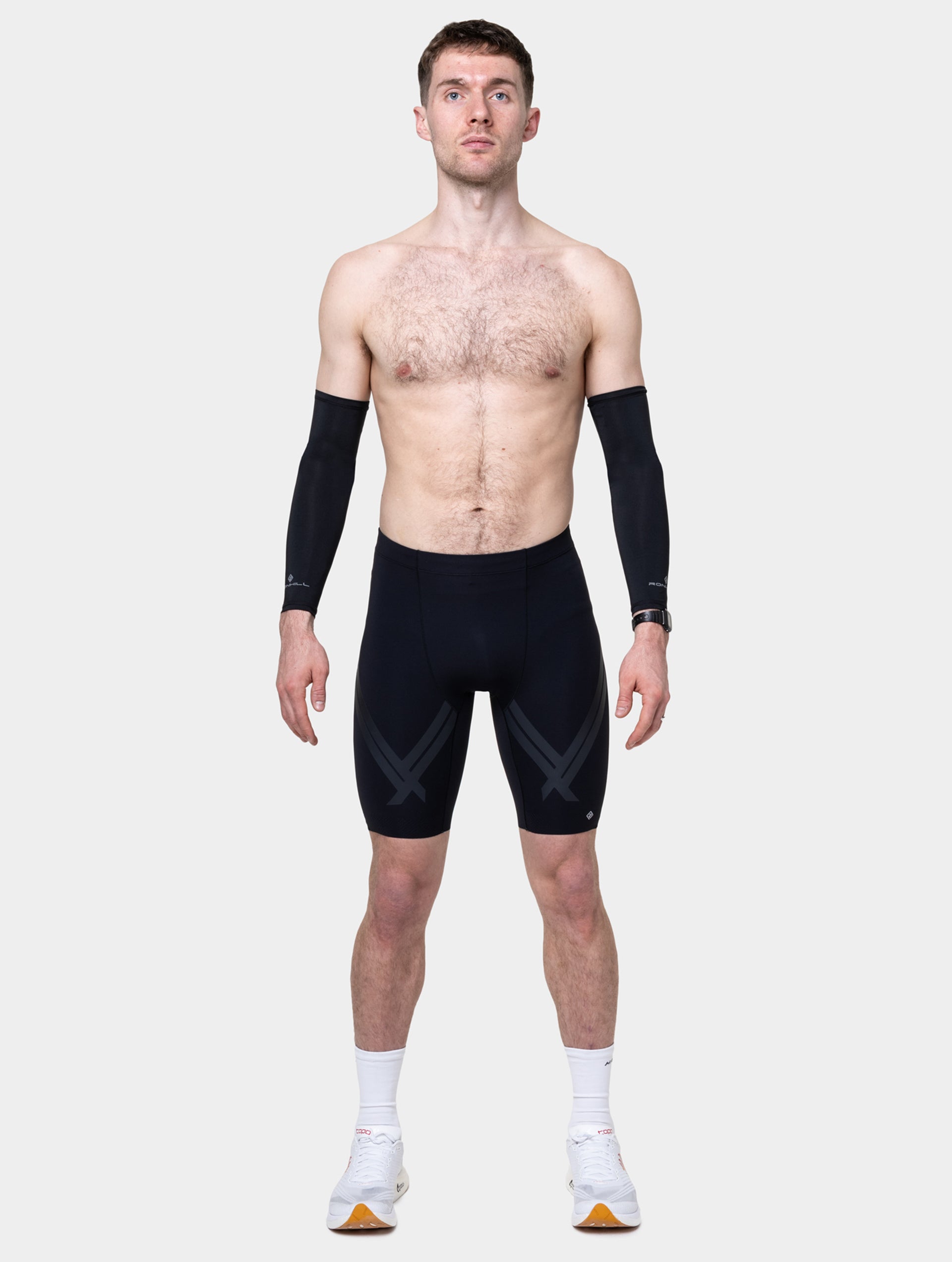 Ronhill Tech Race Half Tight pantaloncino uomo nero sostegno