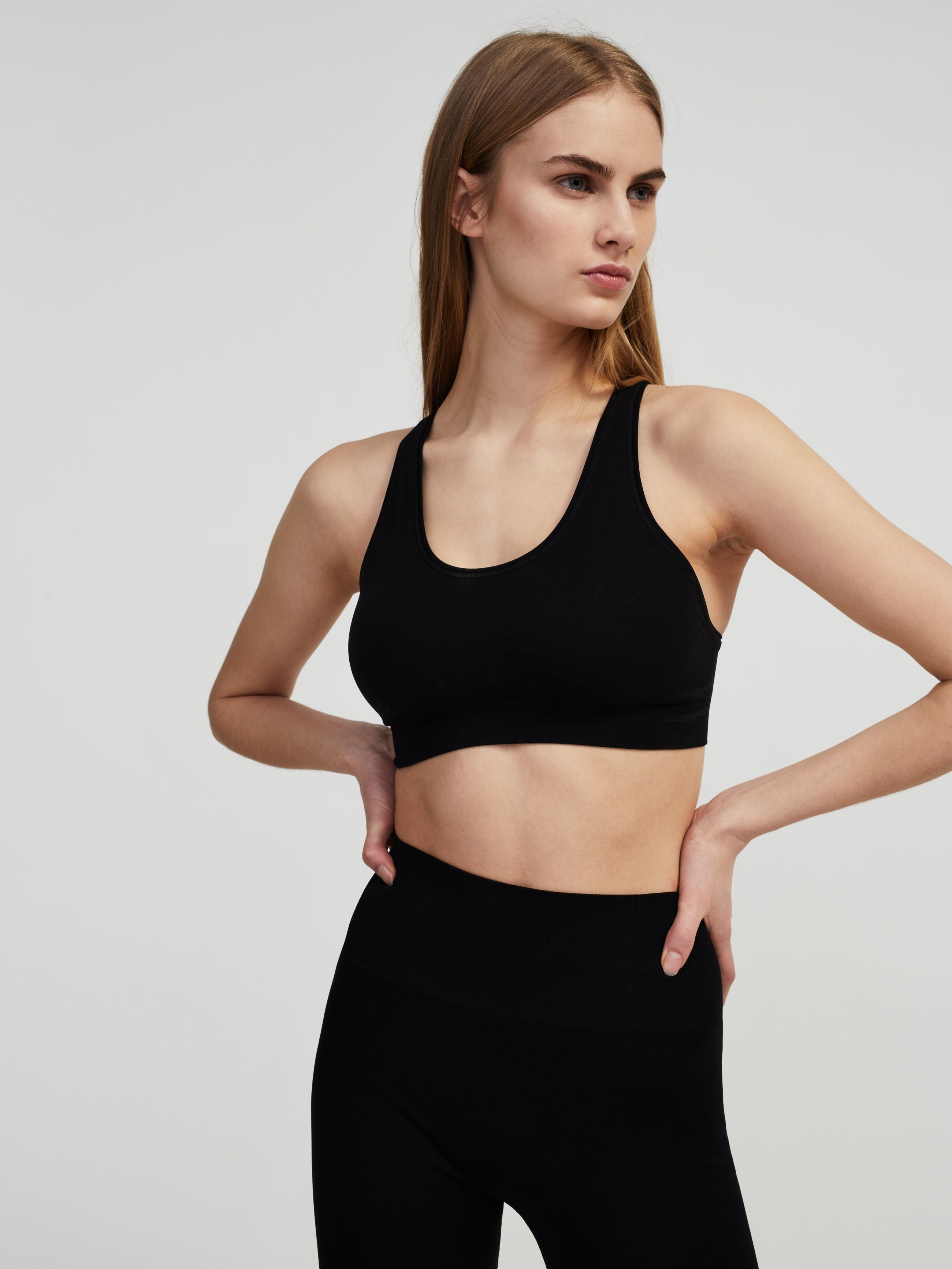 Lucas Hugh Technical Knit reggiseno sportivo nero traspirante