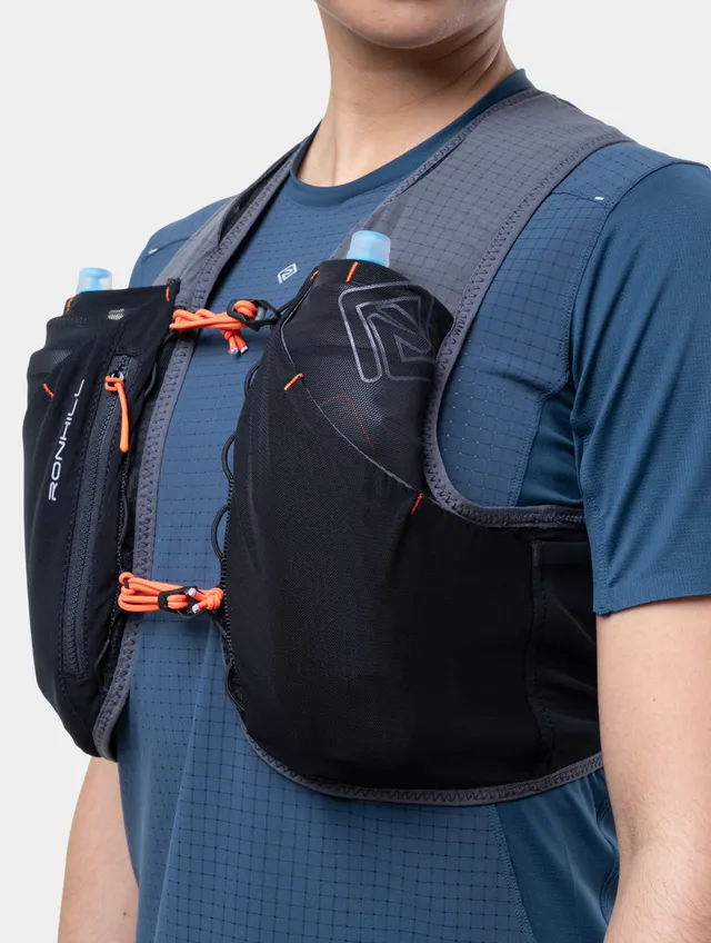 Ronhill Solus 5L gilet running nero 5 l traspirante
