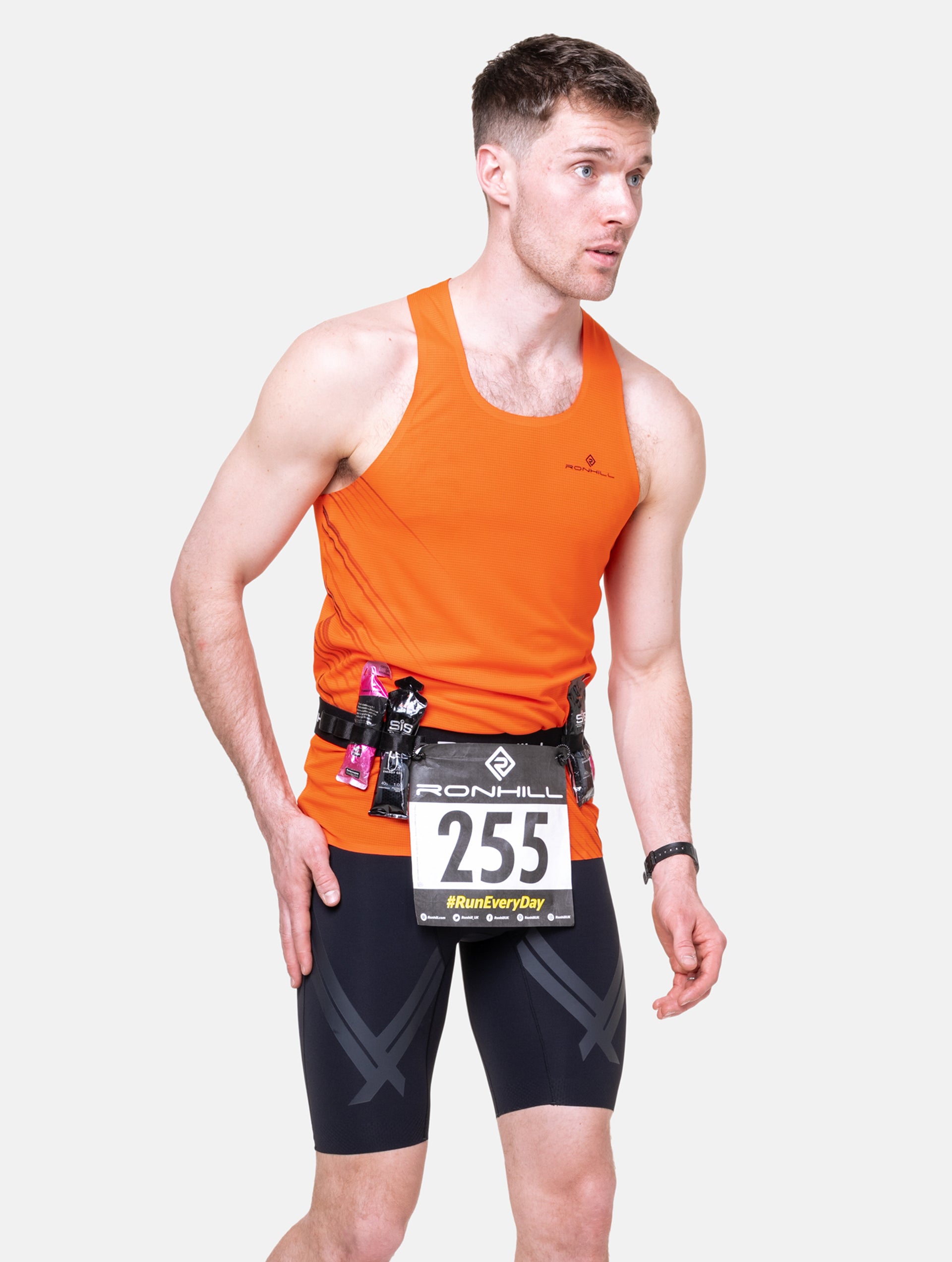 Ronhill Race Number Belt cintura running nera 8 gel
