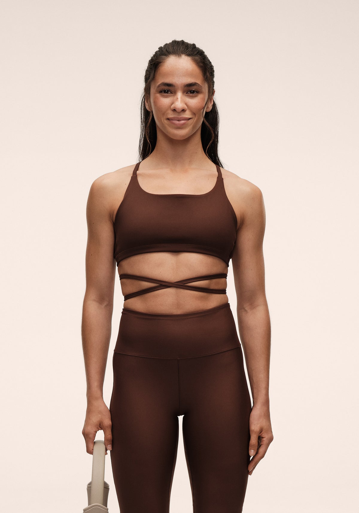 Casall Lace-Up Strap Top marrone scuro yoga