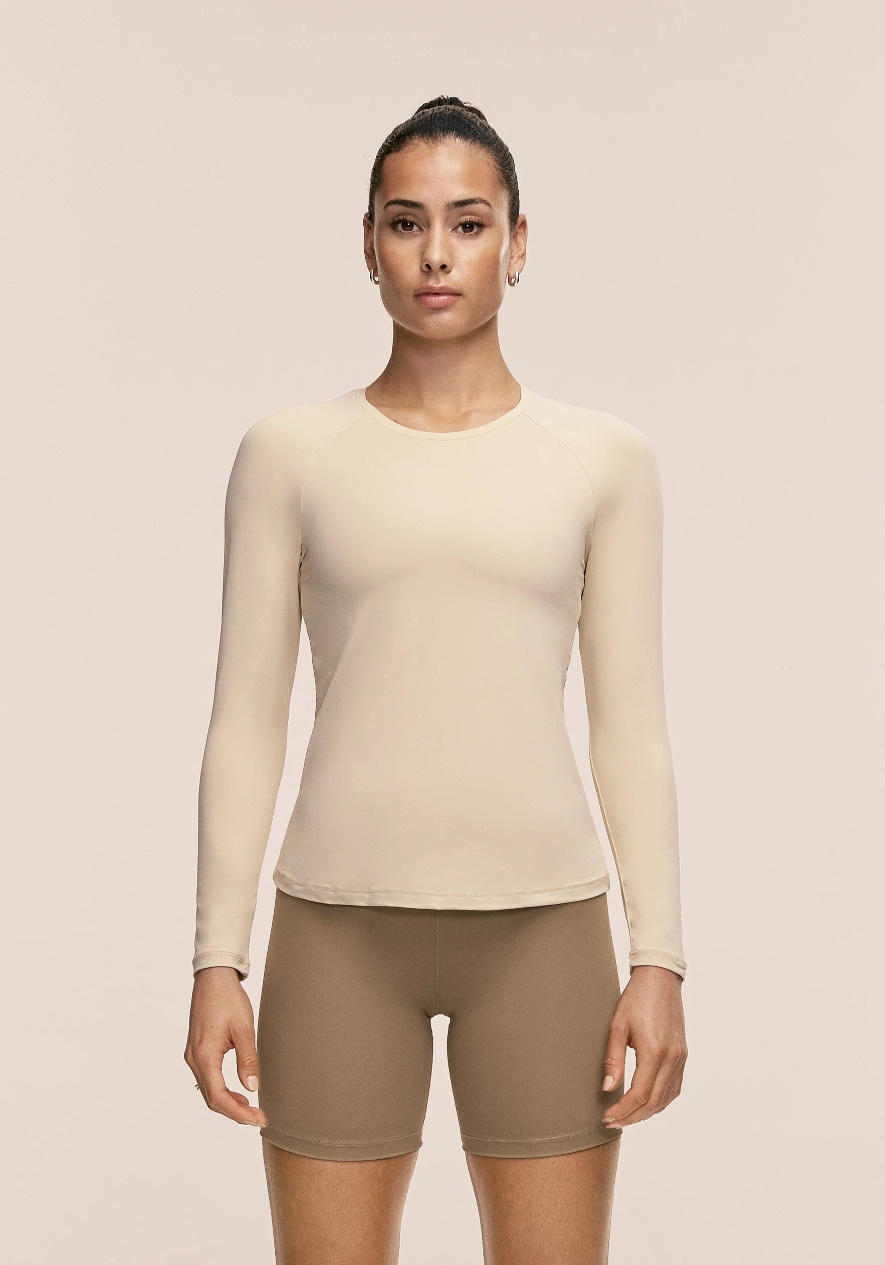 Casall Essential Long Sleeve maglia sportiva ecru