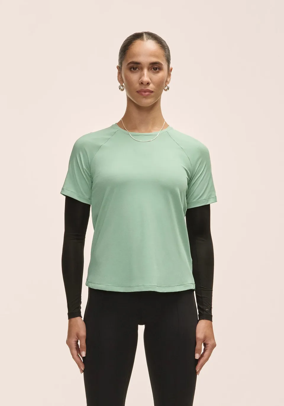 Casall Essential Tee t-shirt verde statue green tecnica