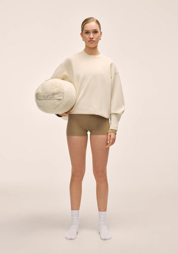 Casall Peachy Crew Neck felpa bianca vestibilità morbida