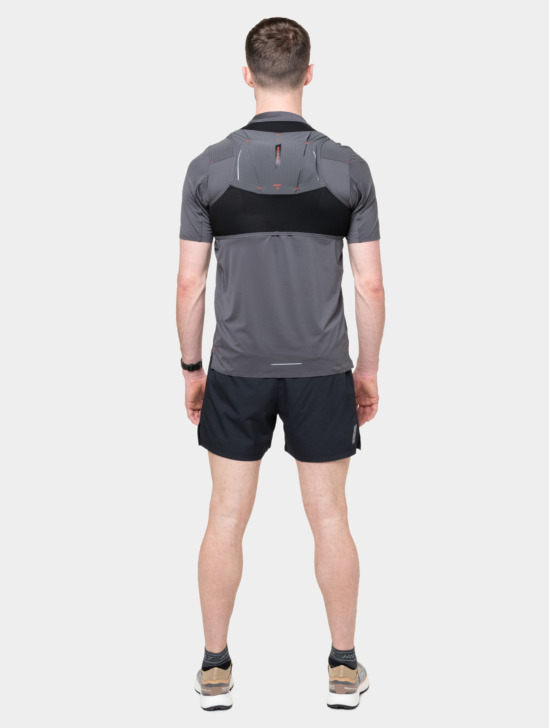 Ronhill Swift 2L gilet running nero 2x250ml traspirante