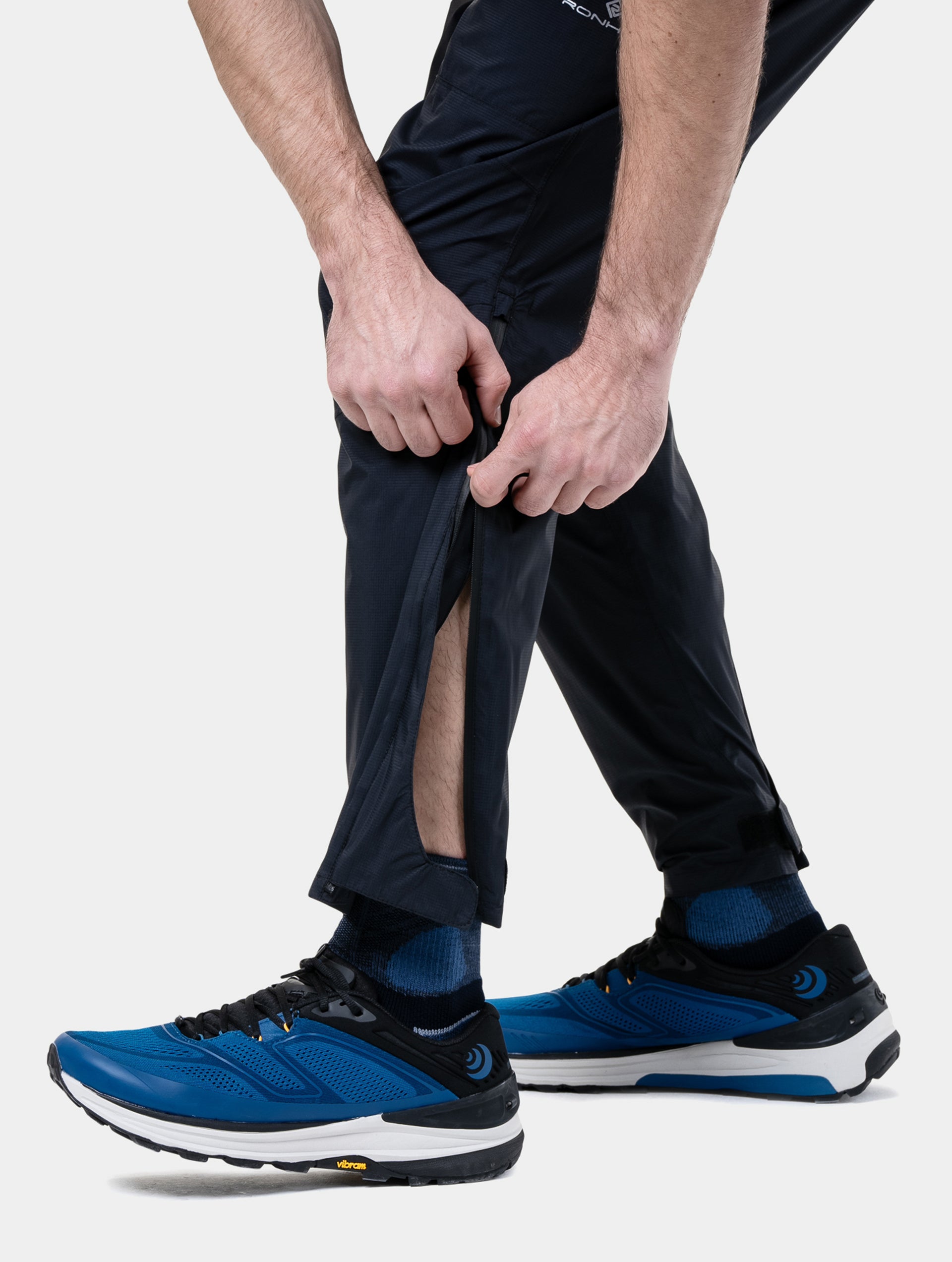 Ronhill Tech Storm pantalone running impermeabile nero