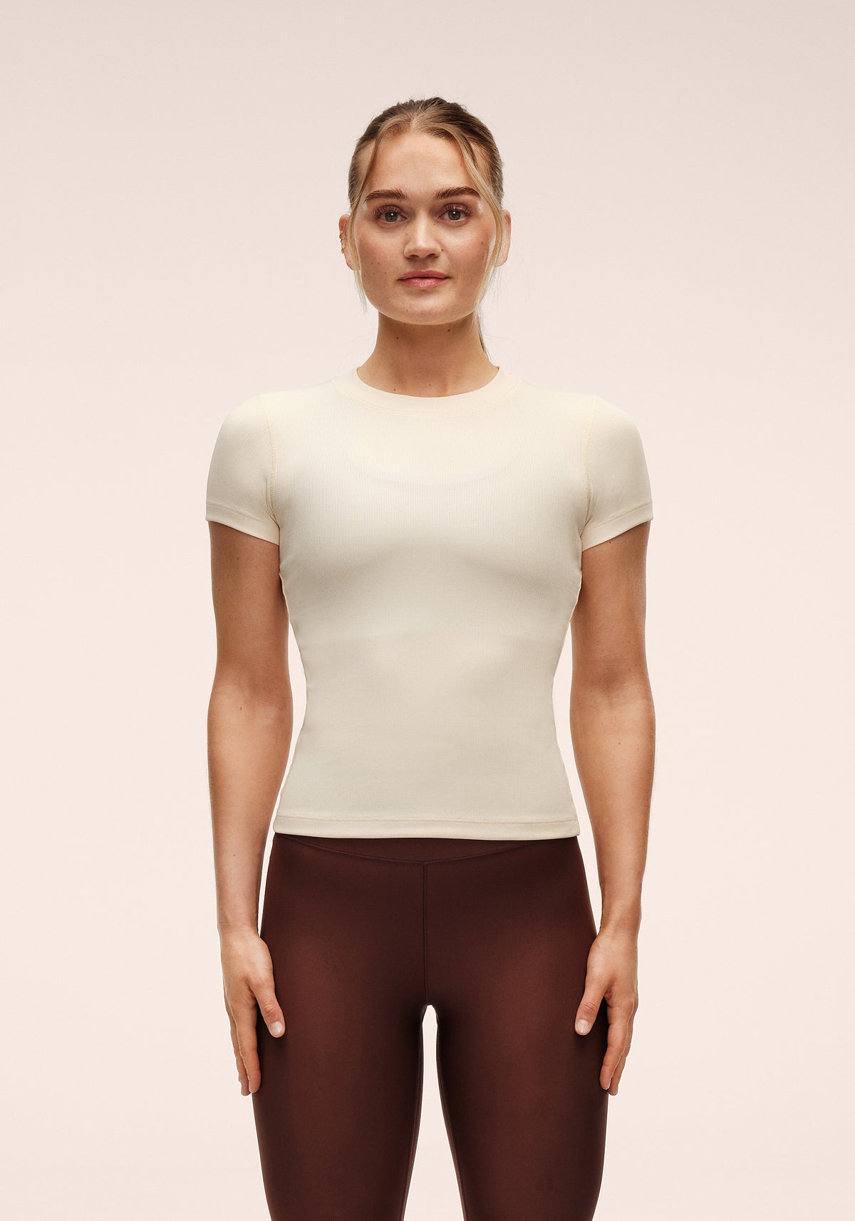 Casall Defined Rib t-shirt crema coste elasticizzata