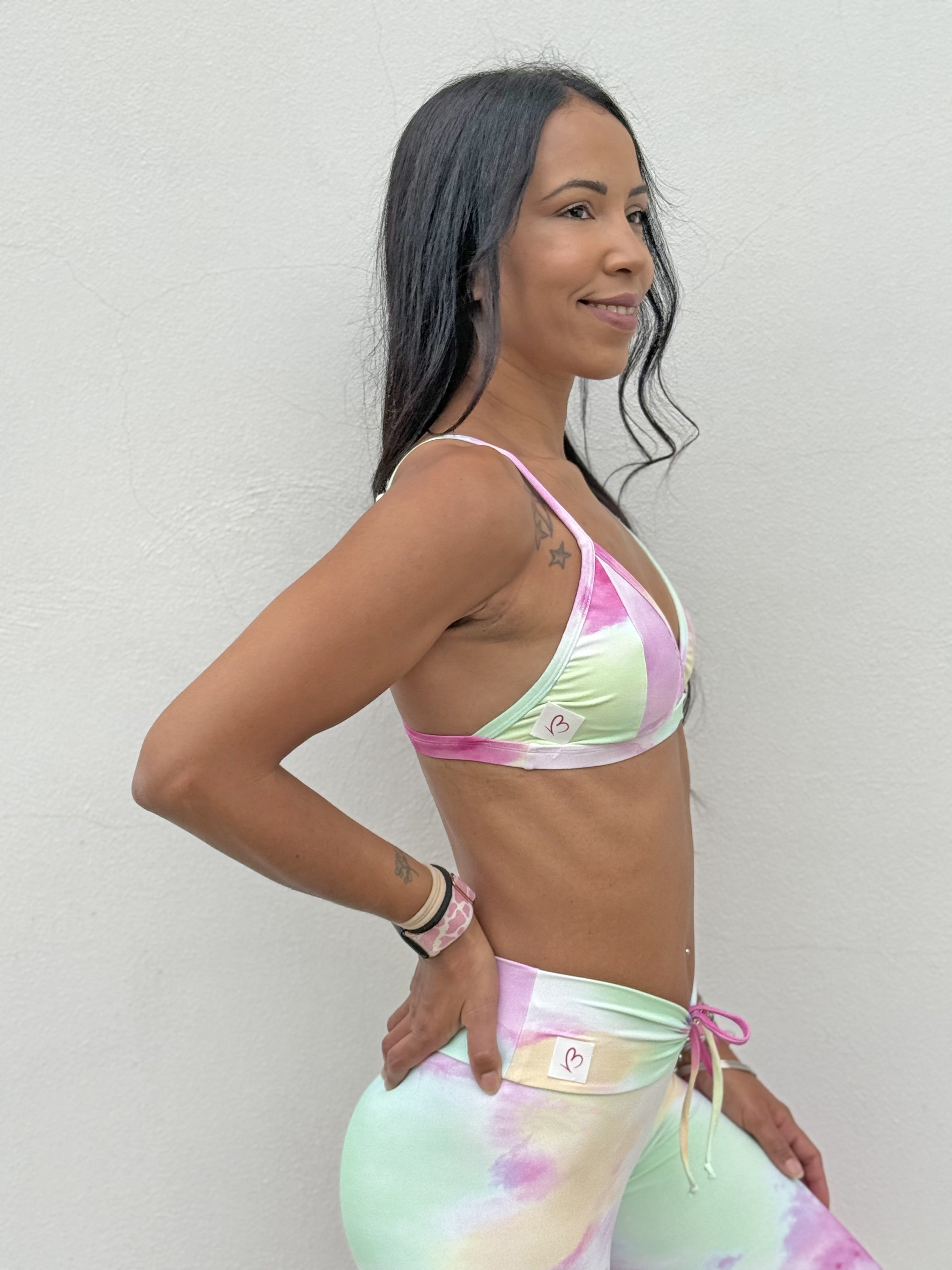 VB Tie Dye top fitness supplex