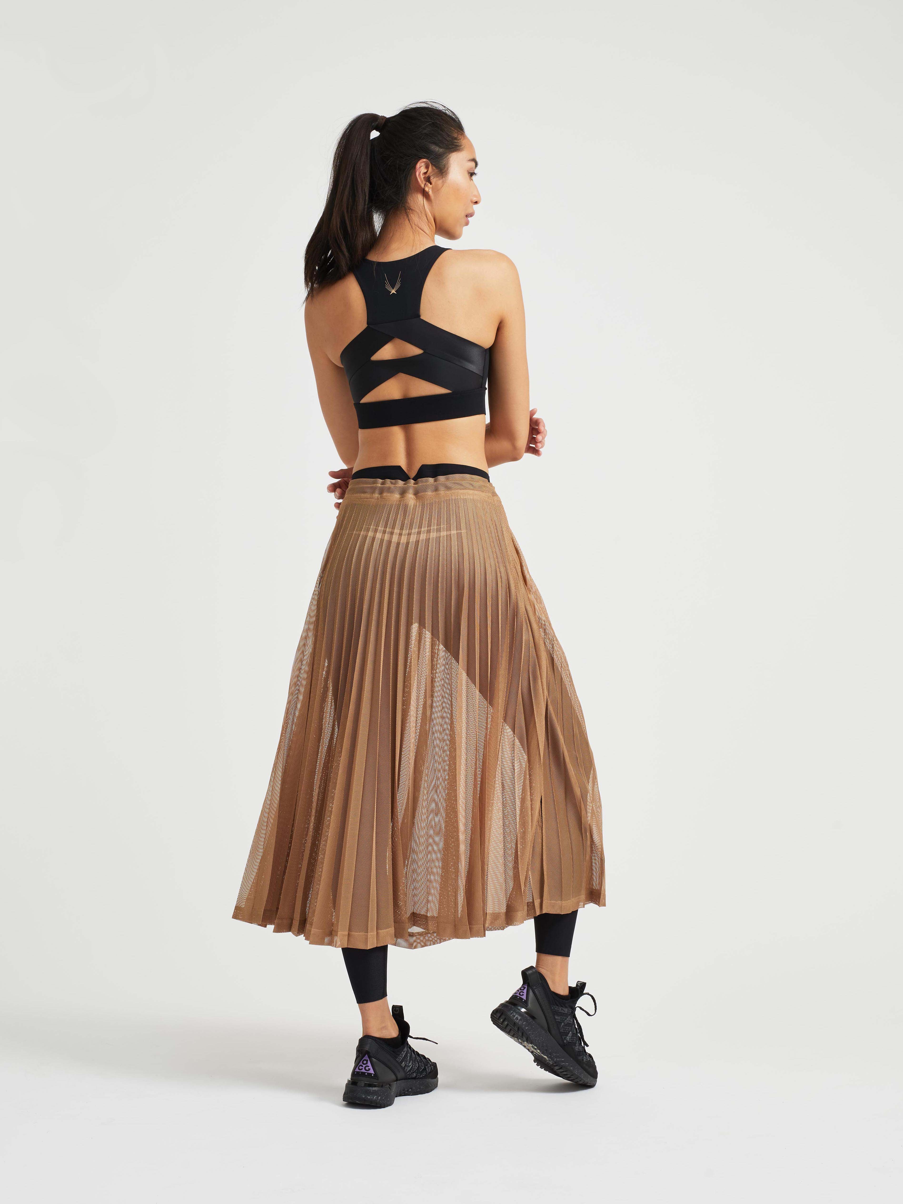 Lucas Hugh Pivot Pleated Skirt gonna midi dune traspirante