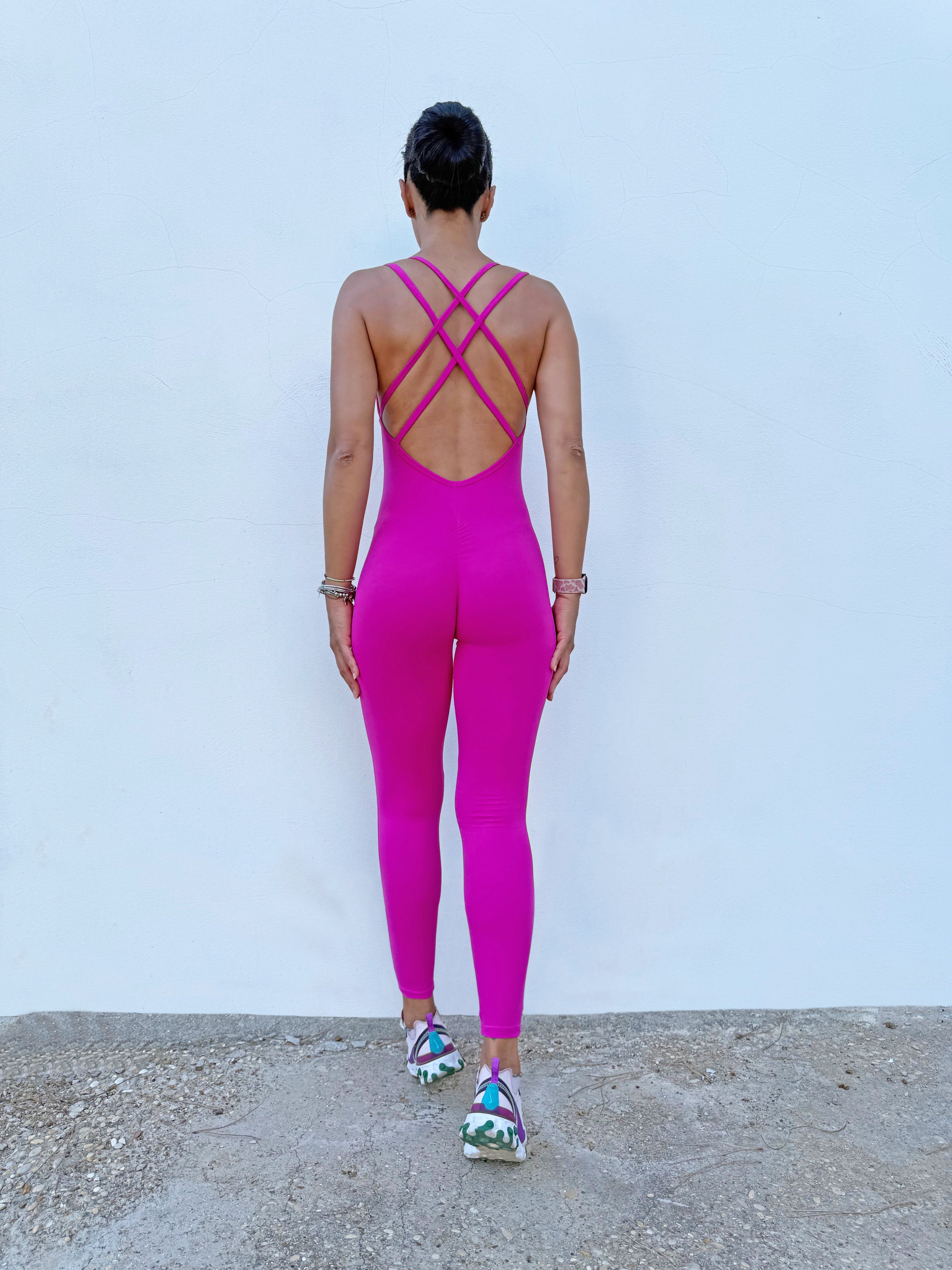 VB Lipsy tuta sportiva push up con coppe
