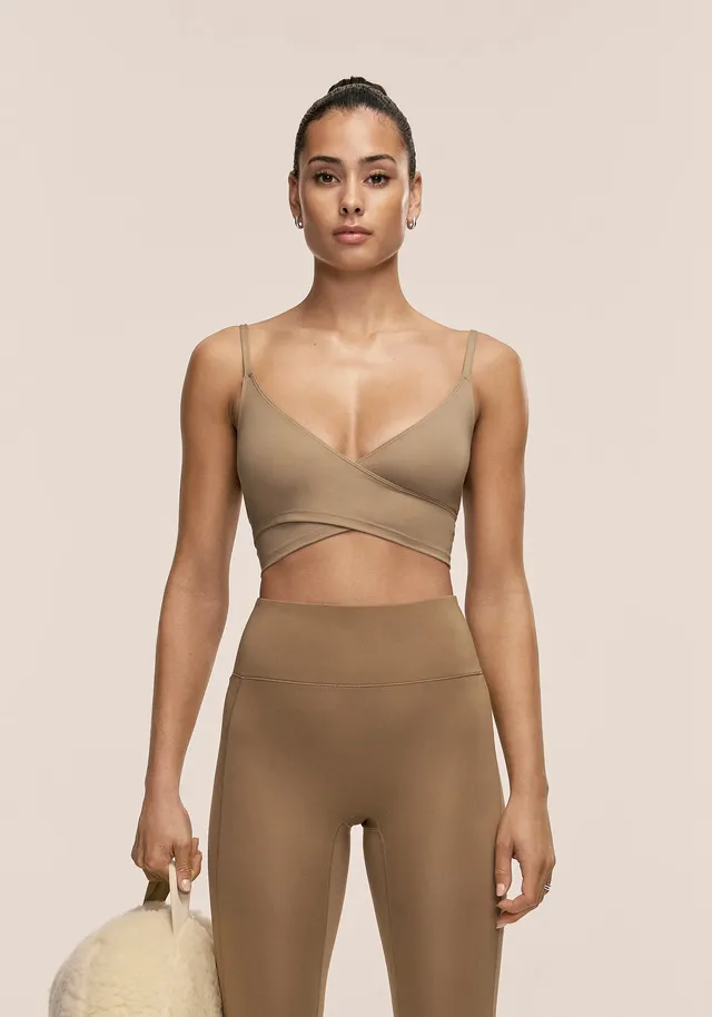 Casall Cross Overlap top sportivo khaki chiaro traspirante