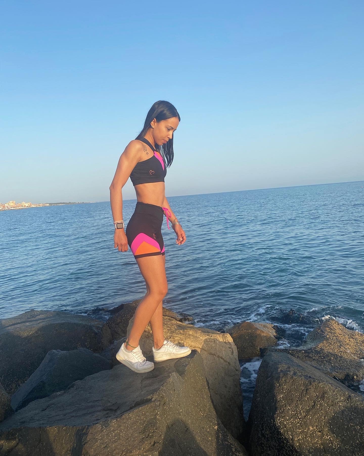 VB Piramide top sportivo con coppe
