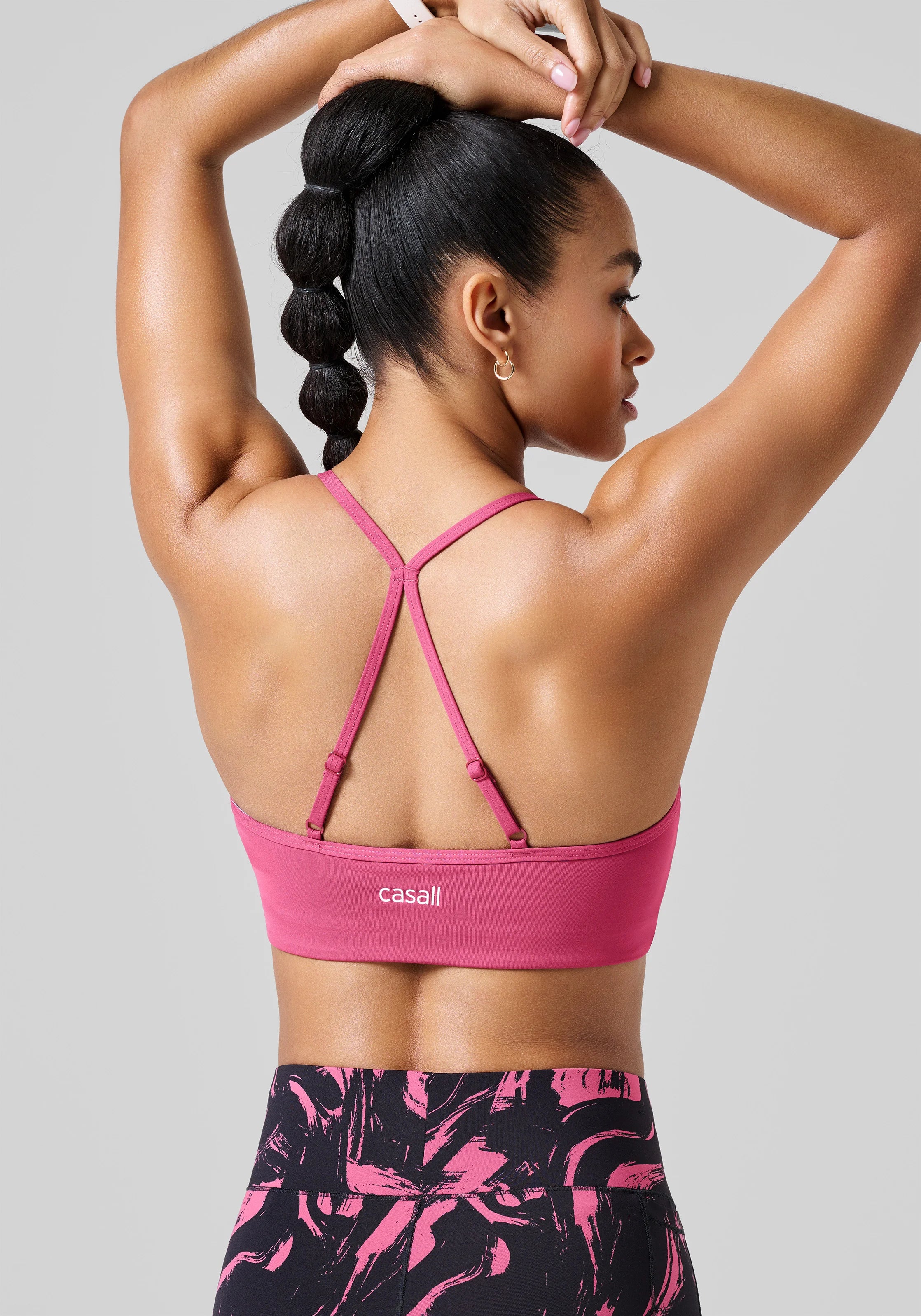 Casall Sleek Strappy Sports Bra reggiseno rosa sostegno medio