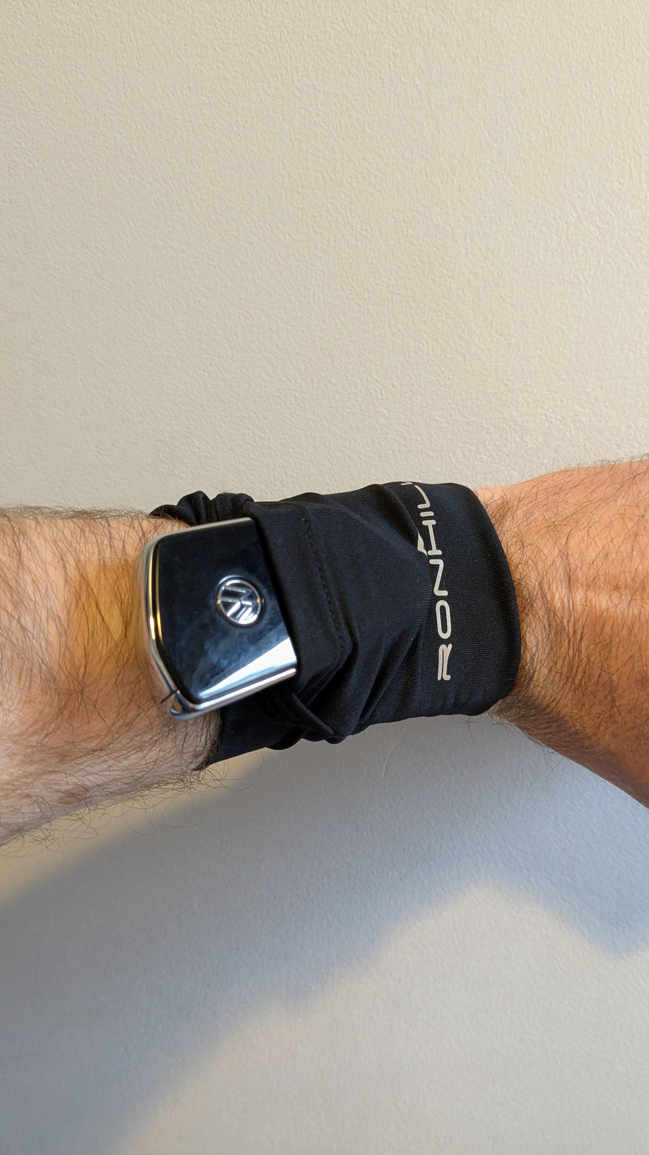 Ronhill Stretch Wrist Pocket tasca da polso All Black