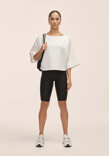 Casall Aria Cropped Boatneck maglia cropped bianca rilassata