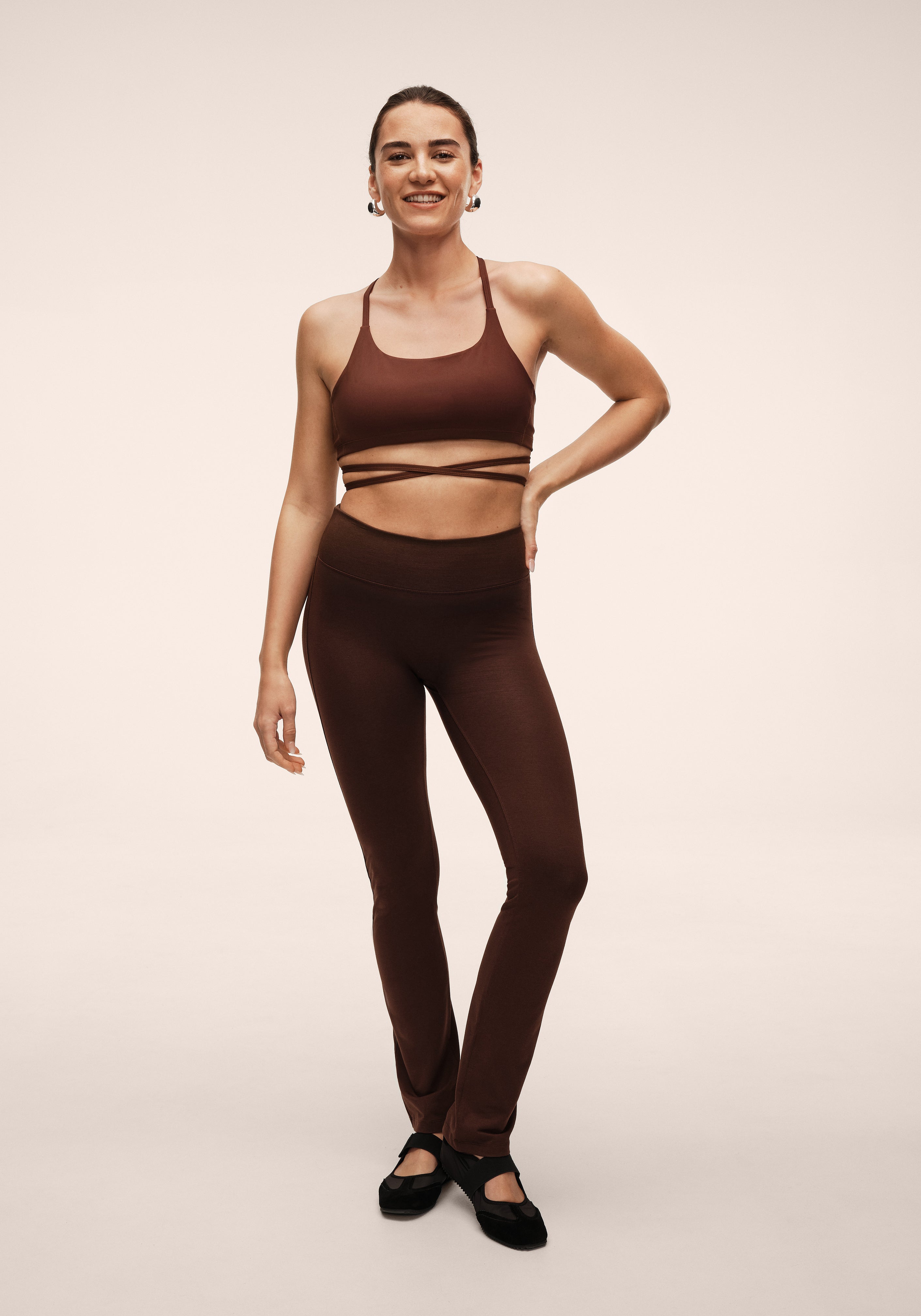 Casall Lace-Up Strap Top marrone scuro yoga