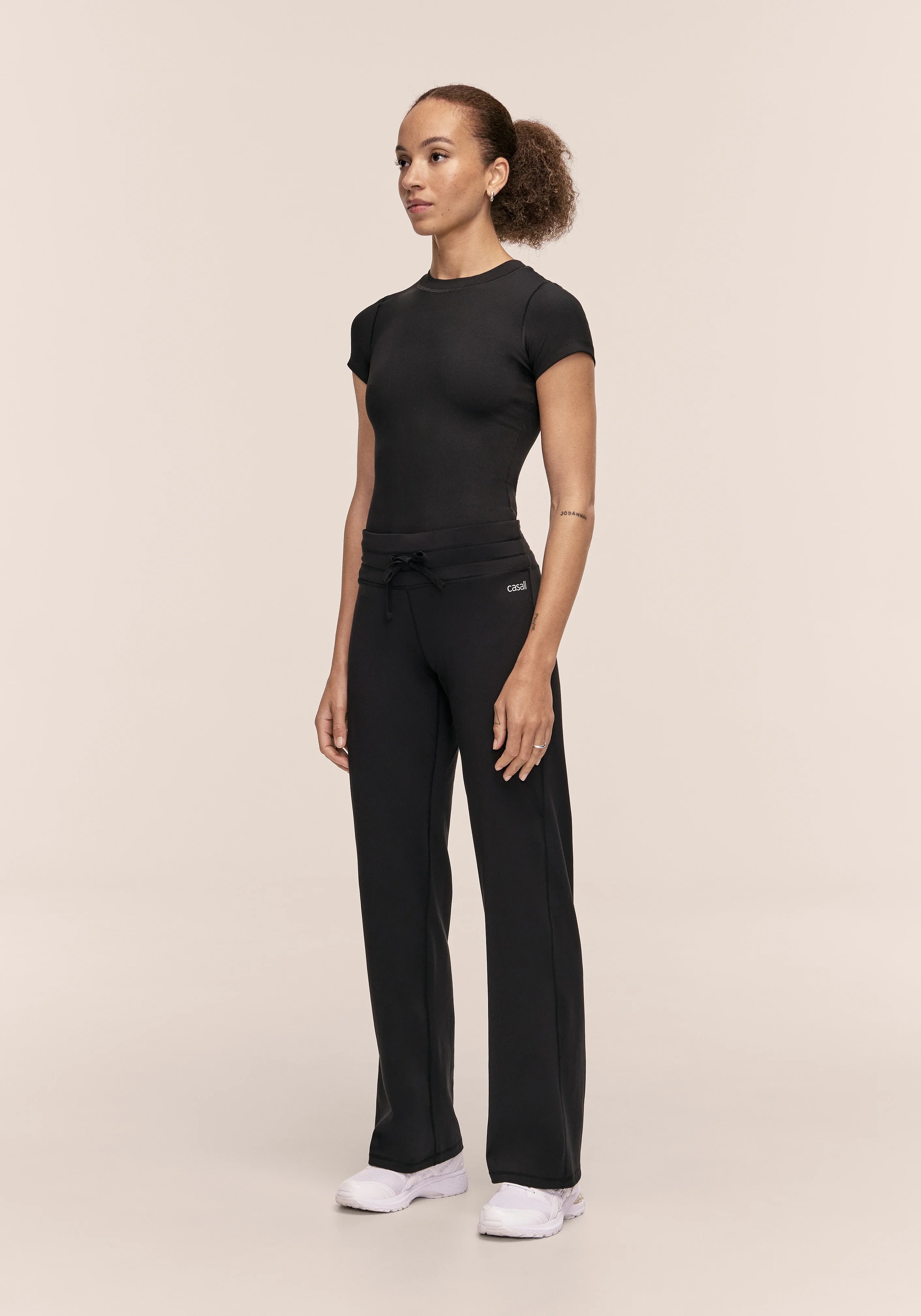 Casall Soft Touch Straight Pant pantaloni Nero tessuto tecnico