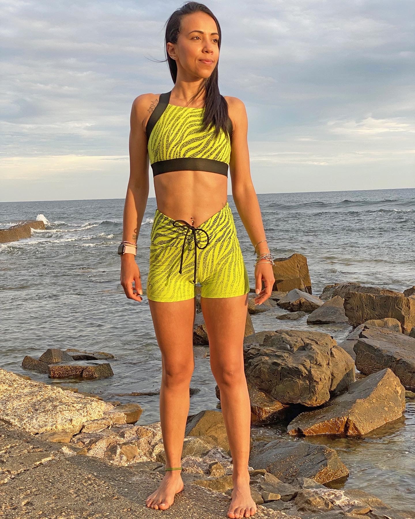 VB Lime short sportivo verde effetto V traspirante