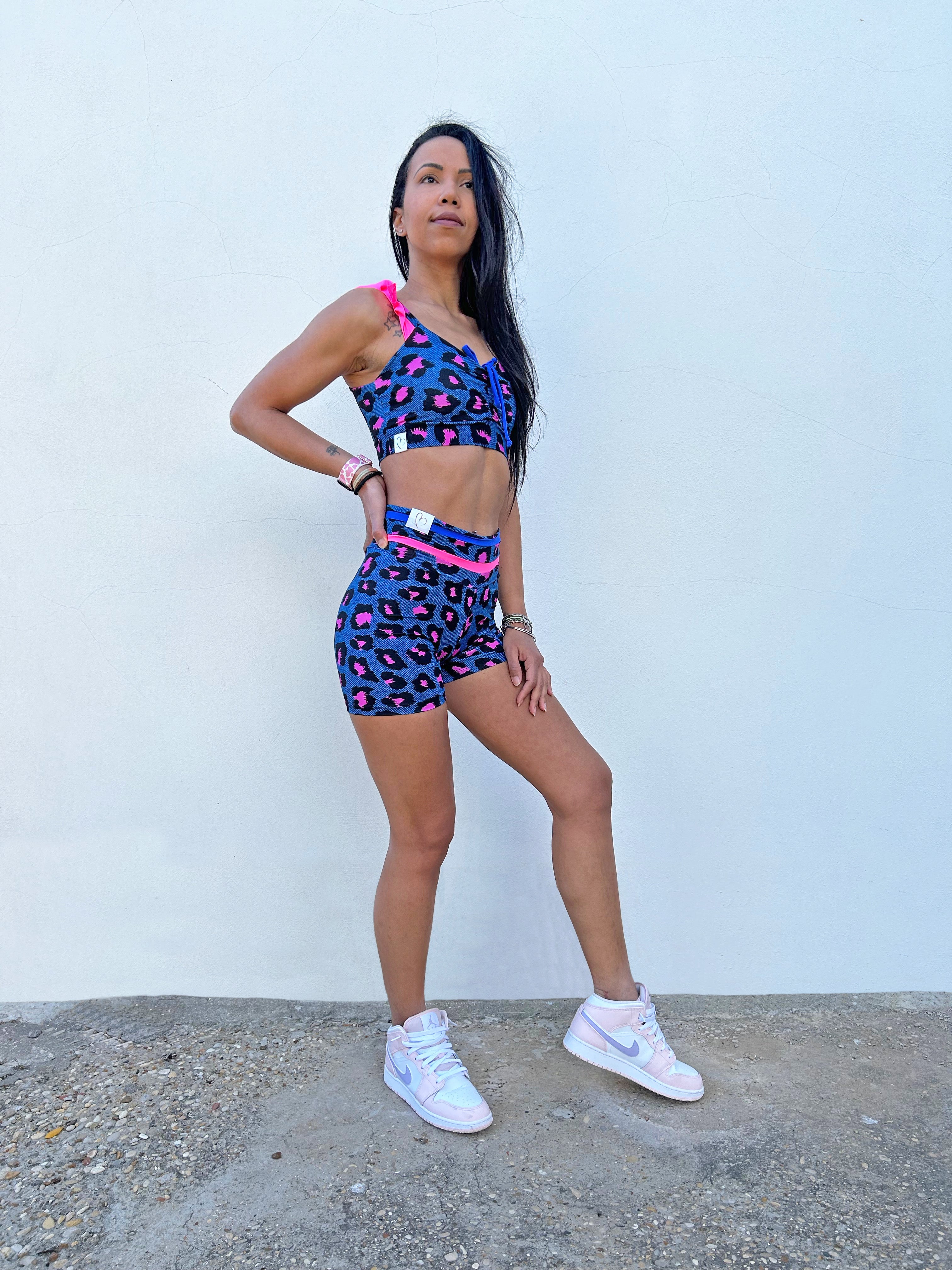 VB Elettra shorts sportivi push up elastici