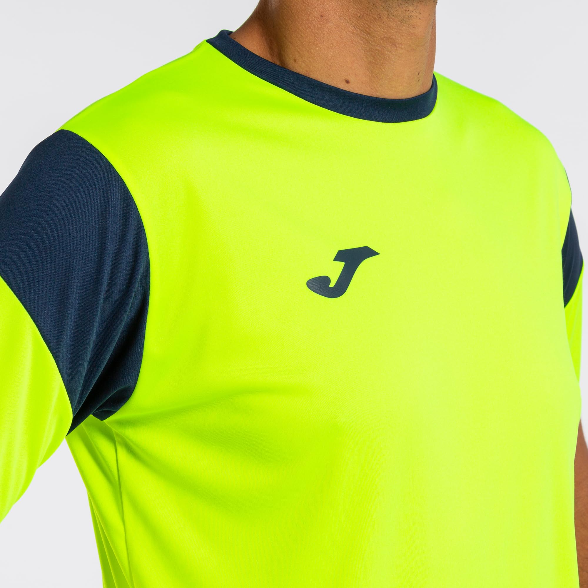 Joma Phoenix kit uomo maglia e shorts tecnico